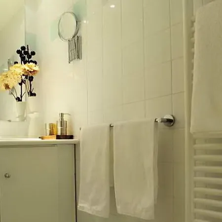 Apartment Caumartin 64