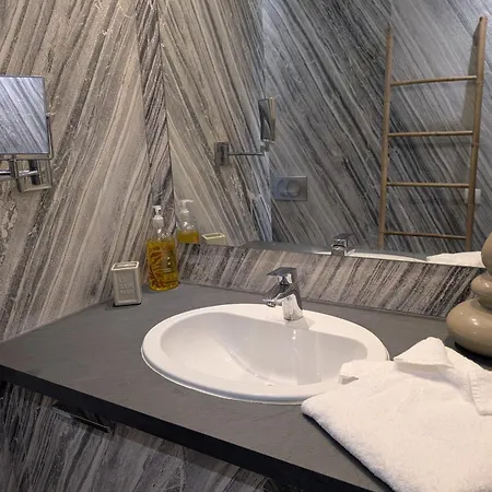 Caumartin 64 Апартаменты *